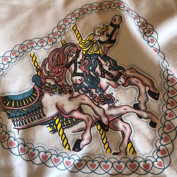 RARE BRANDY MELVILLE CAROUSEL SWEATSHIRT - Picture 2 of 4